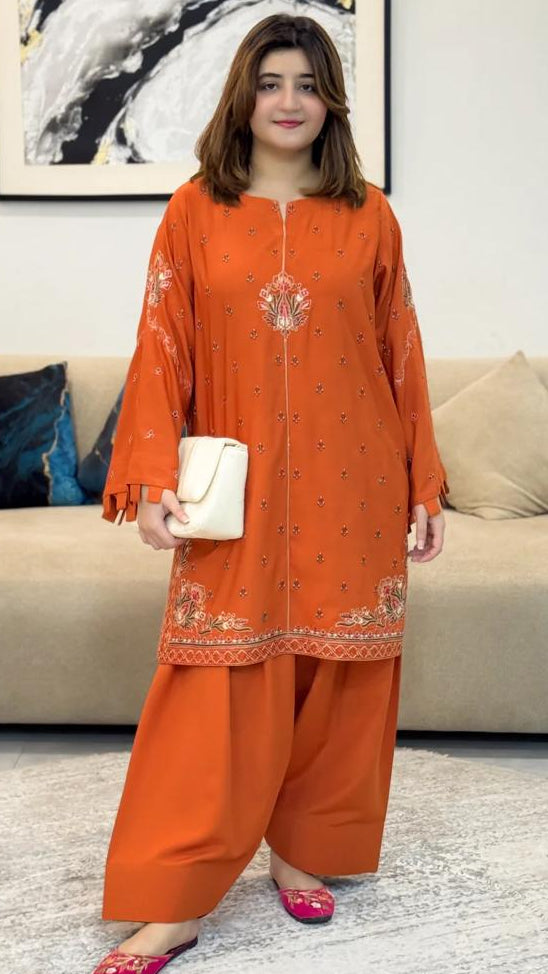 Zobia Embroidered Set