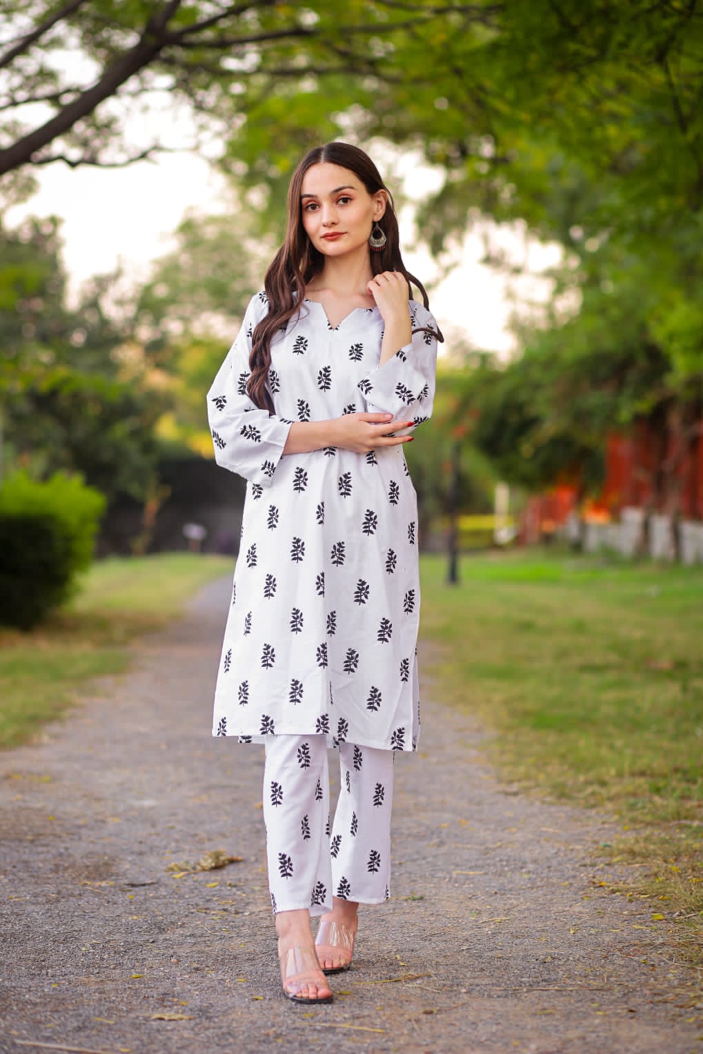 Brand Saleha Design