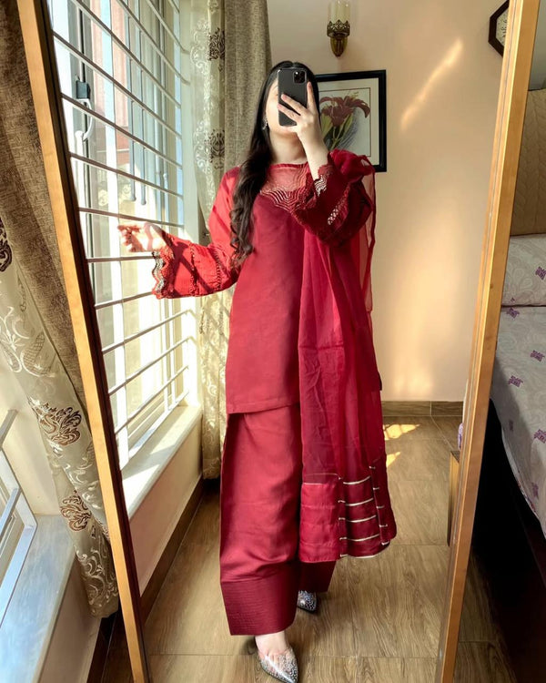 Mahnoor Silk Farshi Set 3Pc